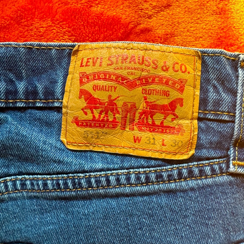 511 Blue Levi Jeans